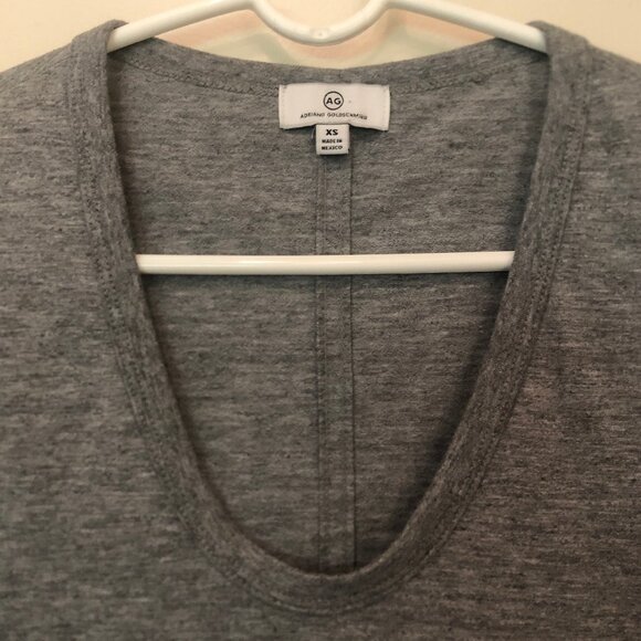 Adriano Goldschmied gray rounded v-neck t-shirt sz XS - Picture 3 of 6